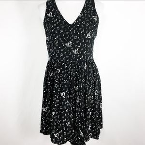 Hot Topic Vintage Black & White Music Note Fit & Flare Dress Size Large